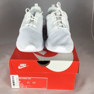 Nike Shoes - Nike men’s running shoes Nike Shoes - Nike men’s running shoes